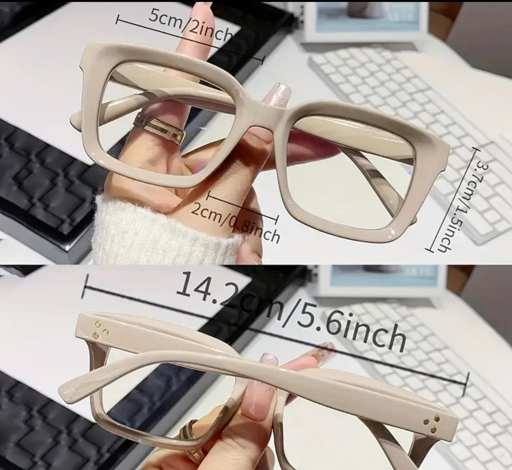 Stylish sassy & classy Eyewear