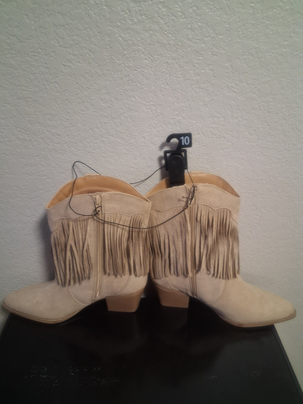 Women's cowgirl boots