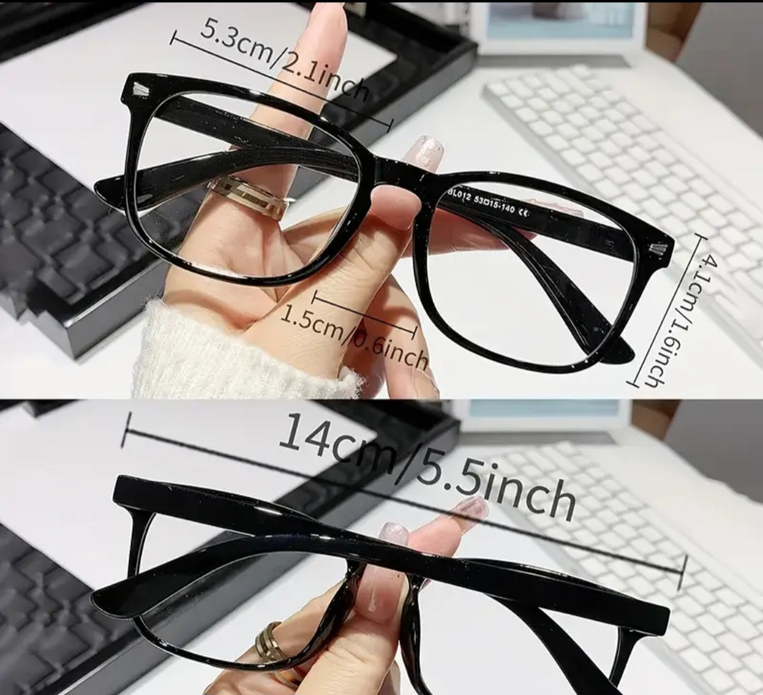 Stylish sassy & classy Eyewear